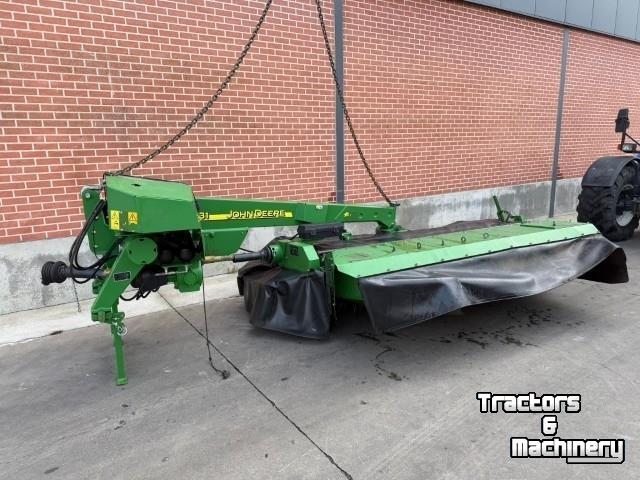Faucheuse John Deere Achter 331 + Front 228 A