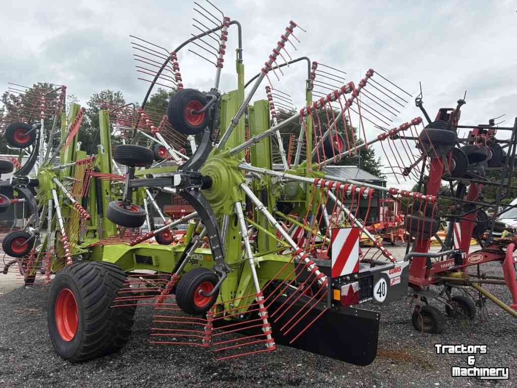 Andaineur Claas Liner 4700
