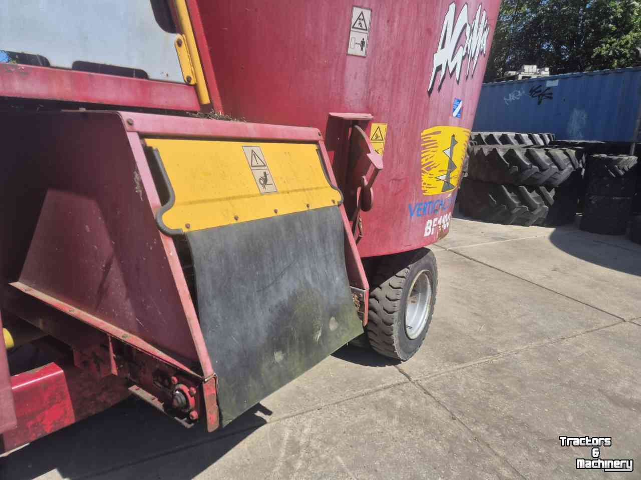 Remorque distributrice Agrimix bf1100