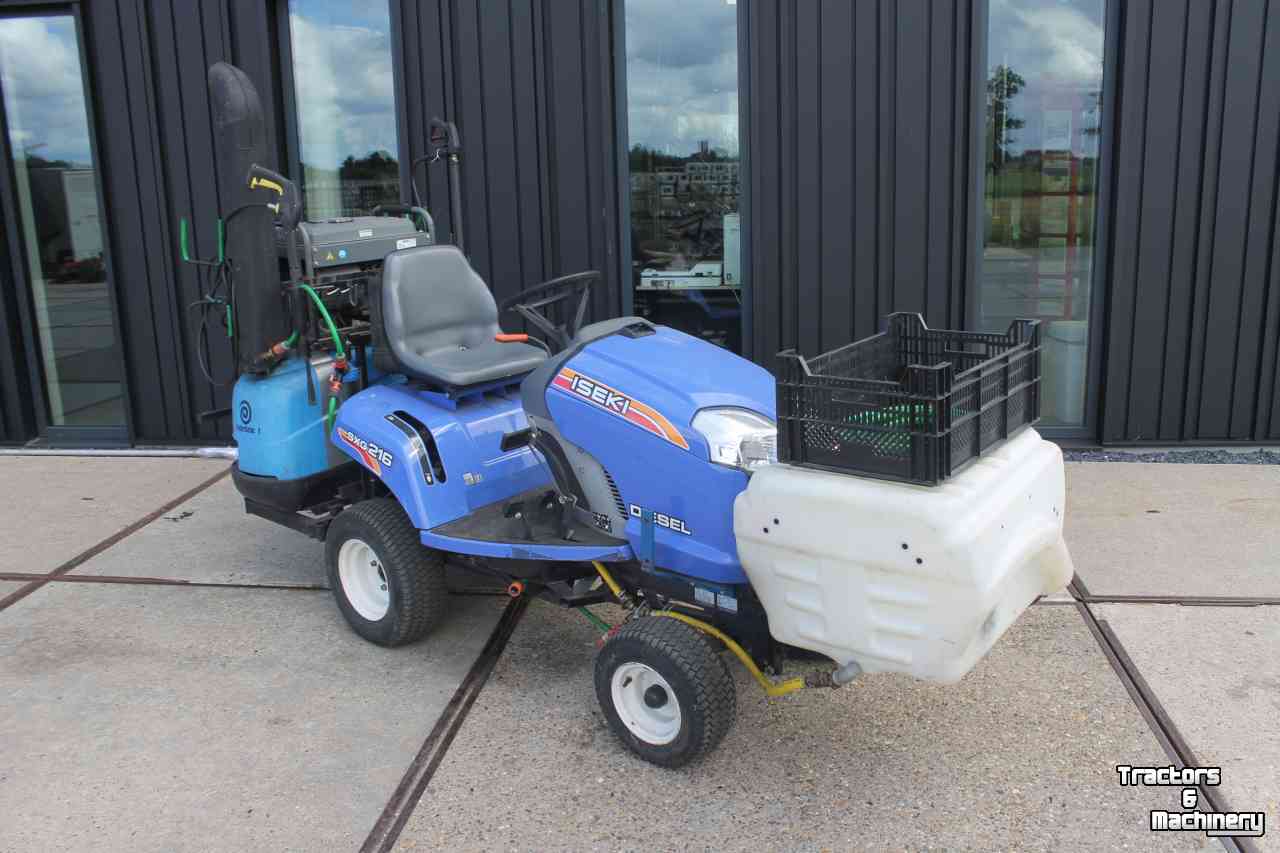 Tracteur pour horticulture Iseki SXG216H diesel hydrostaat minitrekker met Weedmaster onkruidkoker heetwatermachine