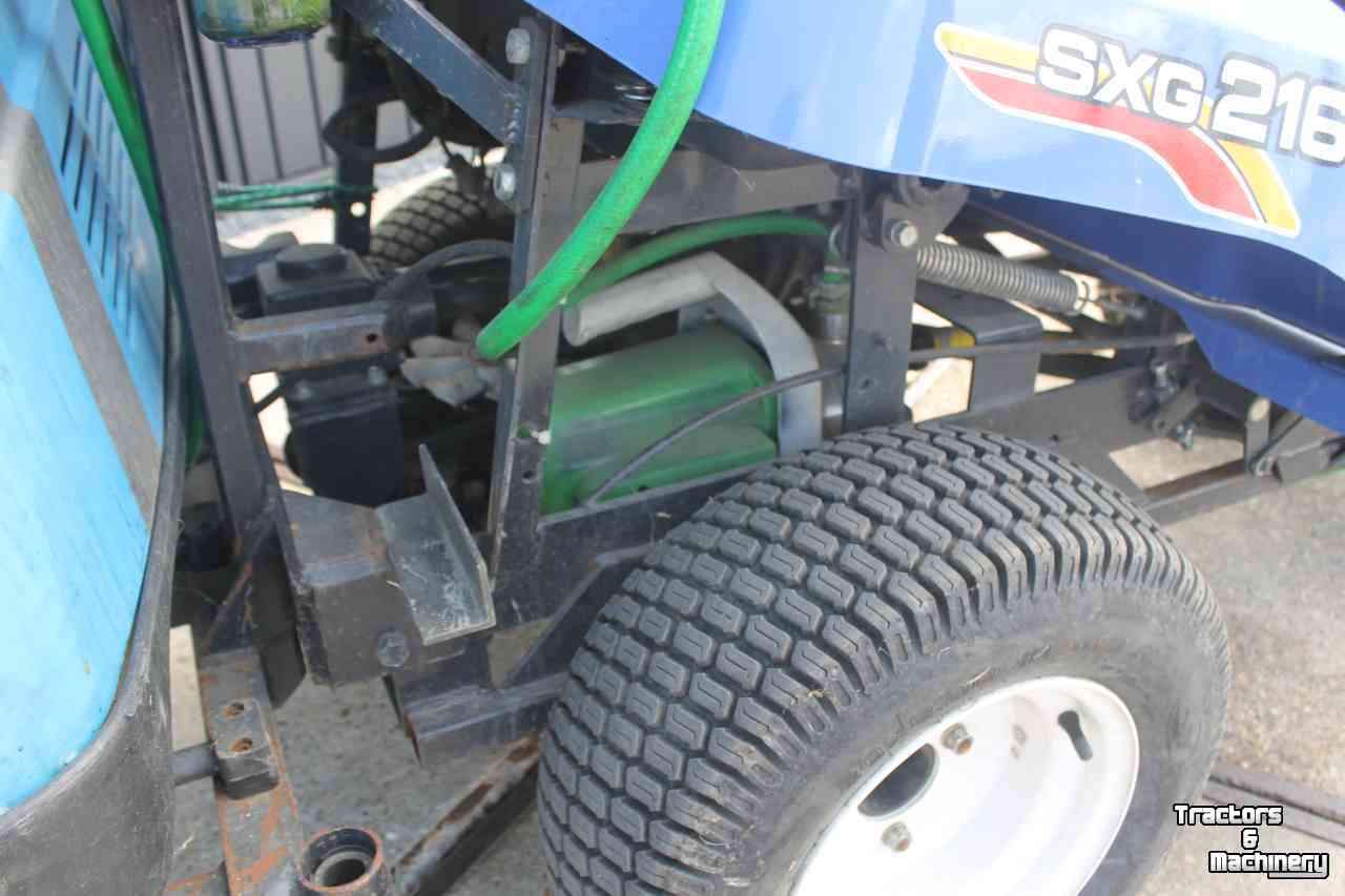 Tracteur pour horticulture Iseki SXG216H diesel hydrostaat minitrekker met Weedmaster onkruidkoker heetwatermachine