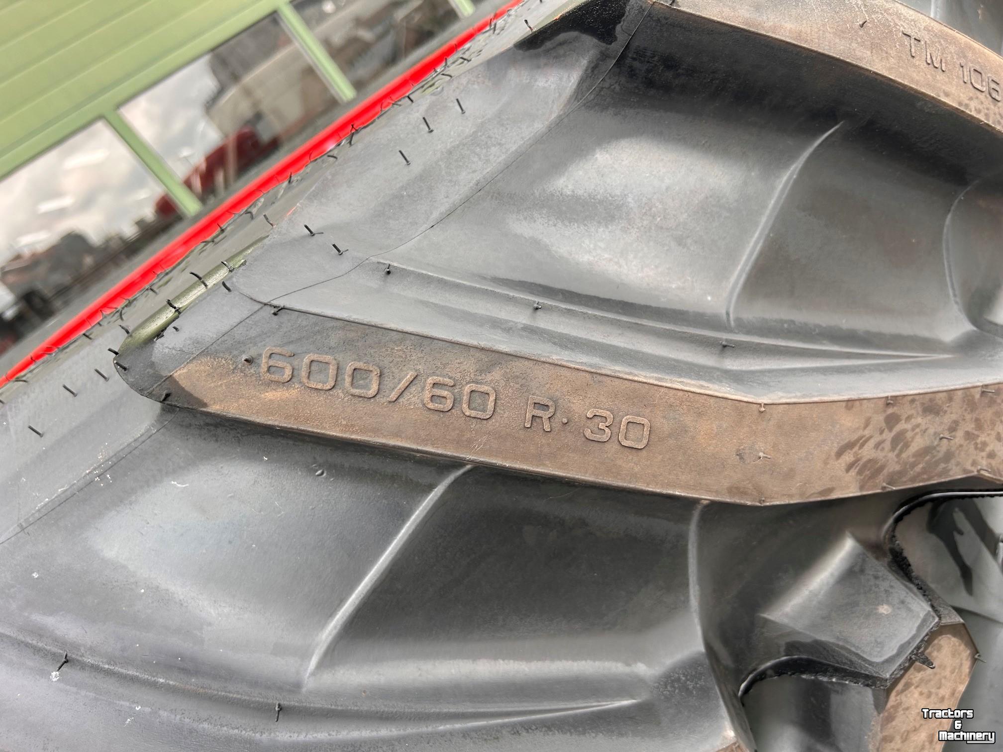 Roues, Pneus, Jantes, Barillets Jumelage Trelleborg Trelleborg VF 710/60R42 + 600/60R30