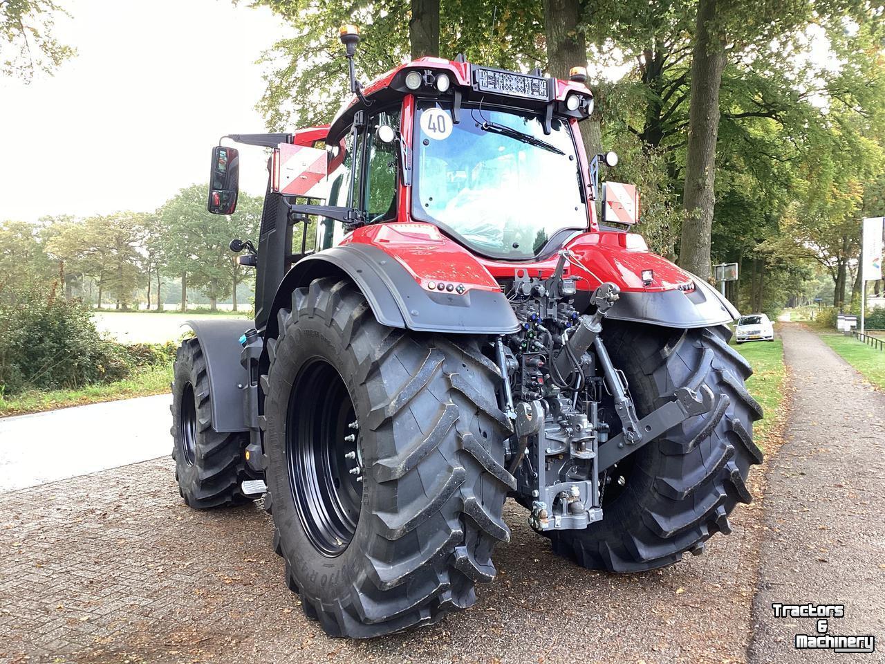 Tracteur Valtra Q285