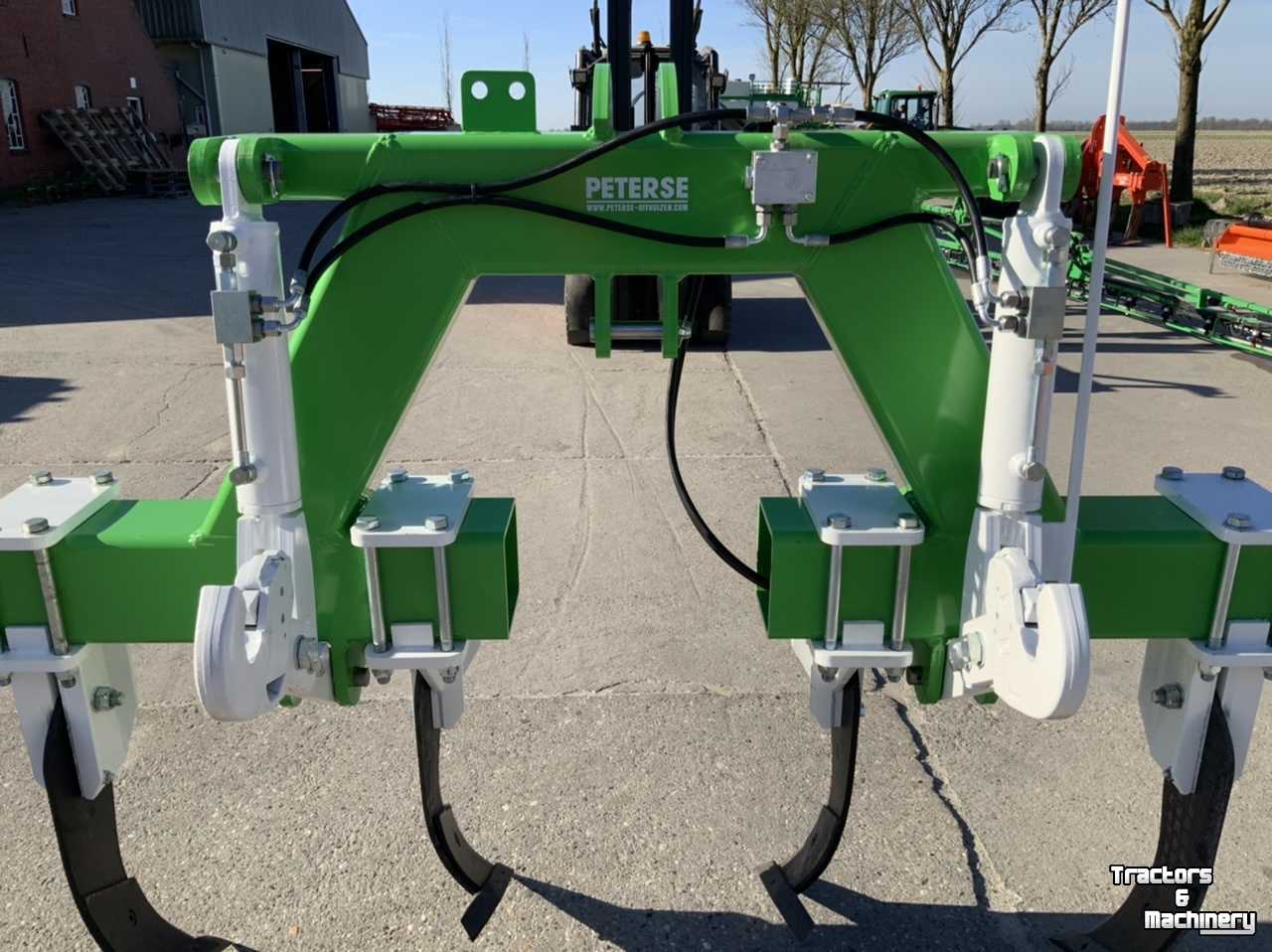 Décompacteur  Peterse ECO | tussen | woeler | hydr hef