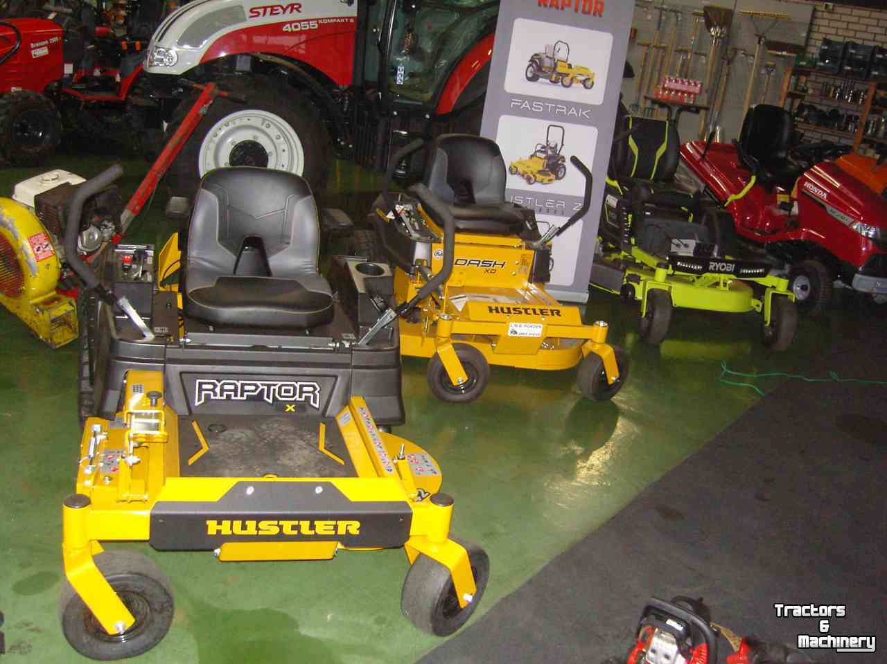 Tracteur Tondeuse Autoporté Hustler Dash/Raptor