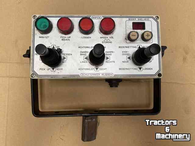 Autochargeuse Schuitemaker Rapide 100S