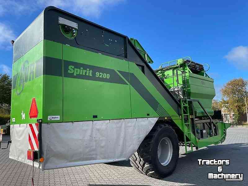 Arracheuse de pommes de terre AVR Spirit 9200 Aardappelrooier