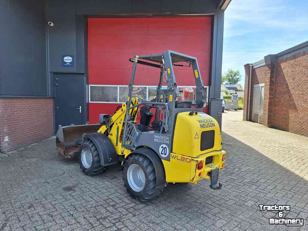 Chargeuse sur pneus Wacker Neuson WL 20