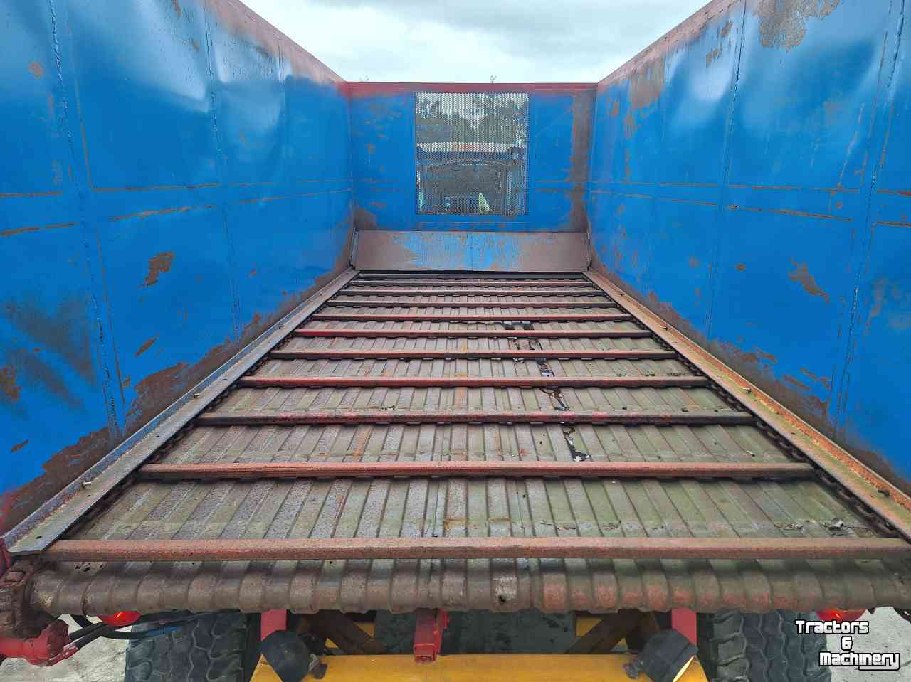 Benne agricole Schuitemaker UTW 560 silagewagen zelfbouw
