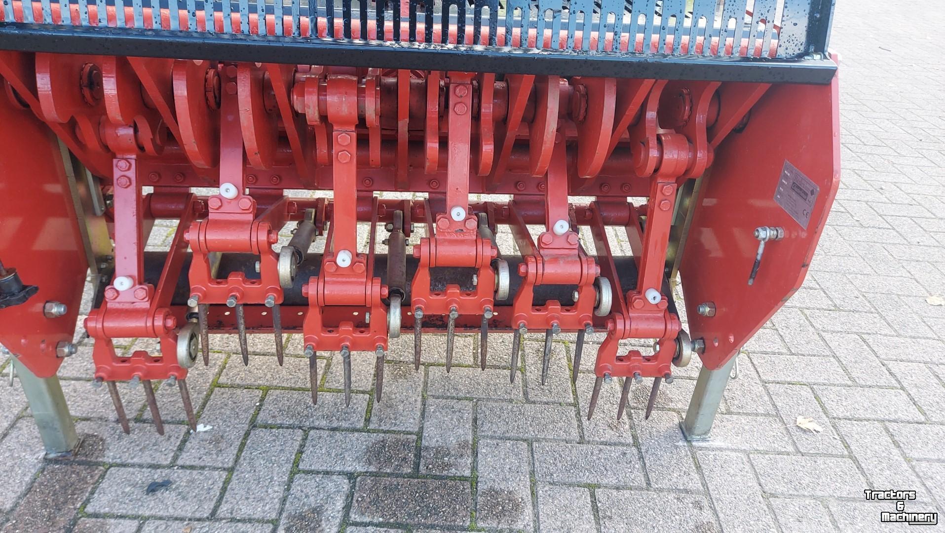 Aérateur de prairie Vertidrain  VD 7110 + AFTAKAS