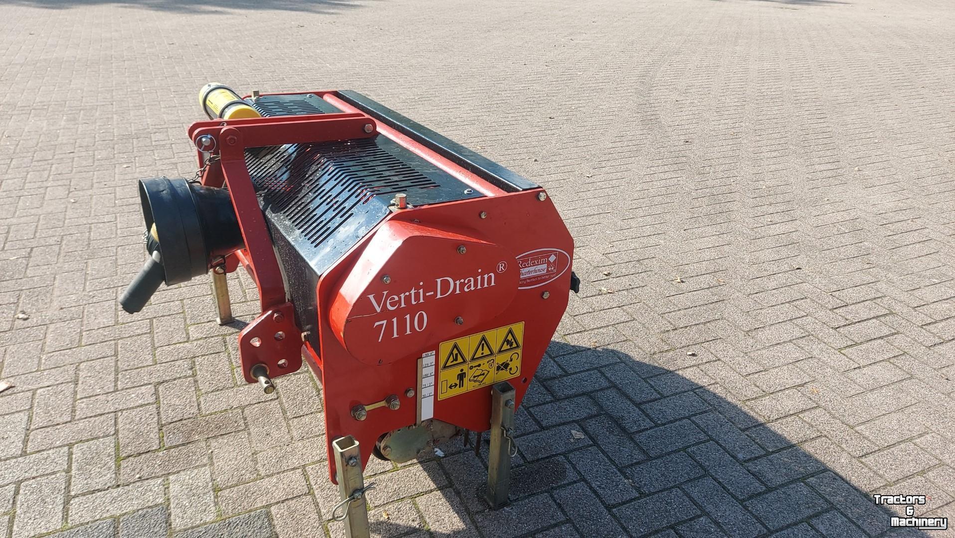 Aérateur de prairie Vertidrain  VD 7110 + AFTAKAS