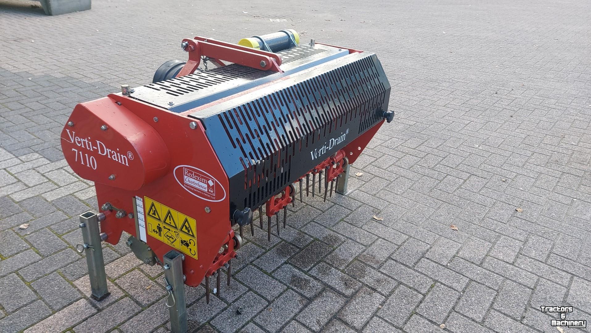 Aérateur de prairie Vertidrain  VD 7110 + AFTAKAS