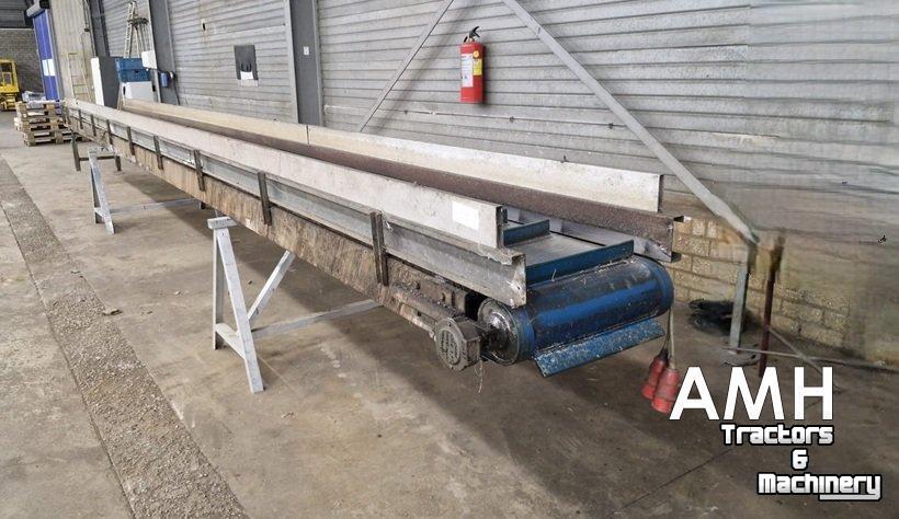 Convoyeur élévateur  9900X520 OPVOERBAND ELEVATORBAND ELEVATOR BELT FÖRDERBAND STEIGBAND