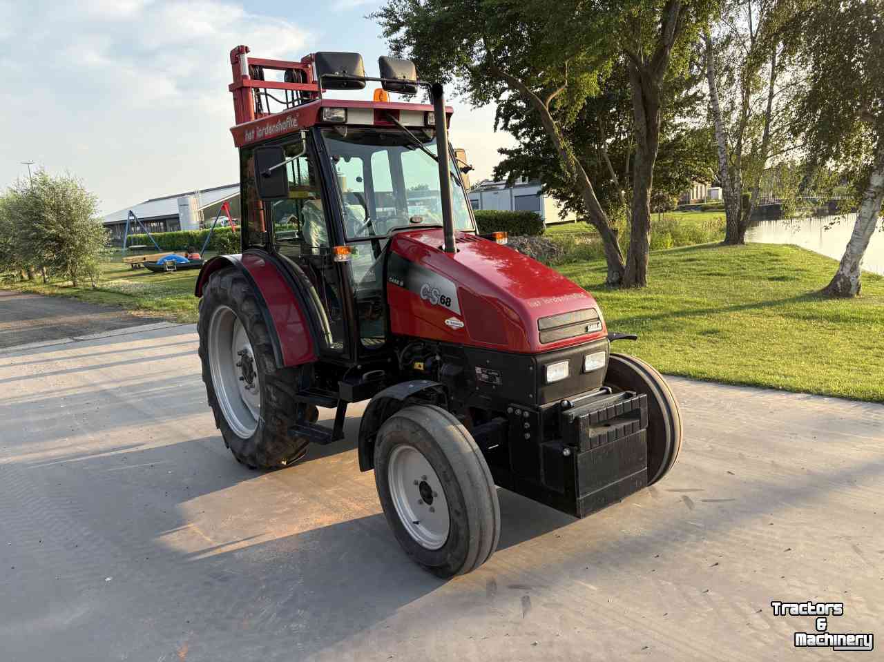 Tracteur Case-IH CS68