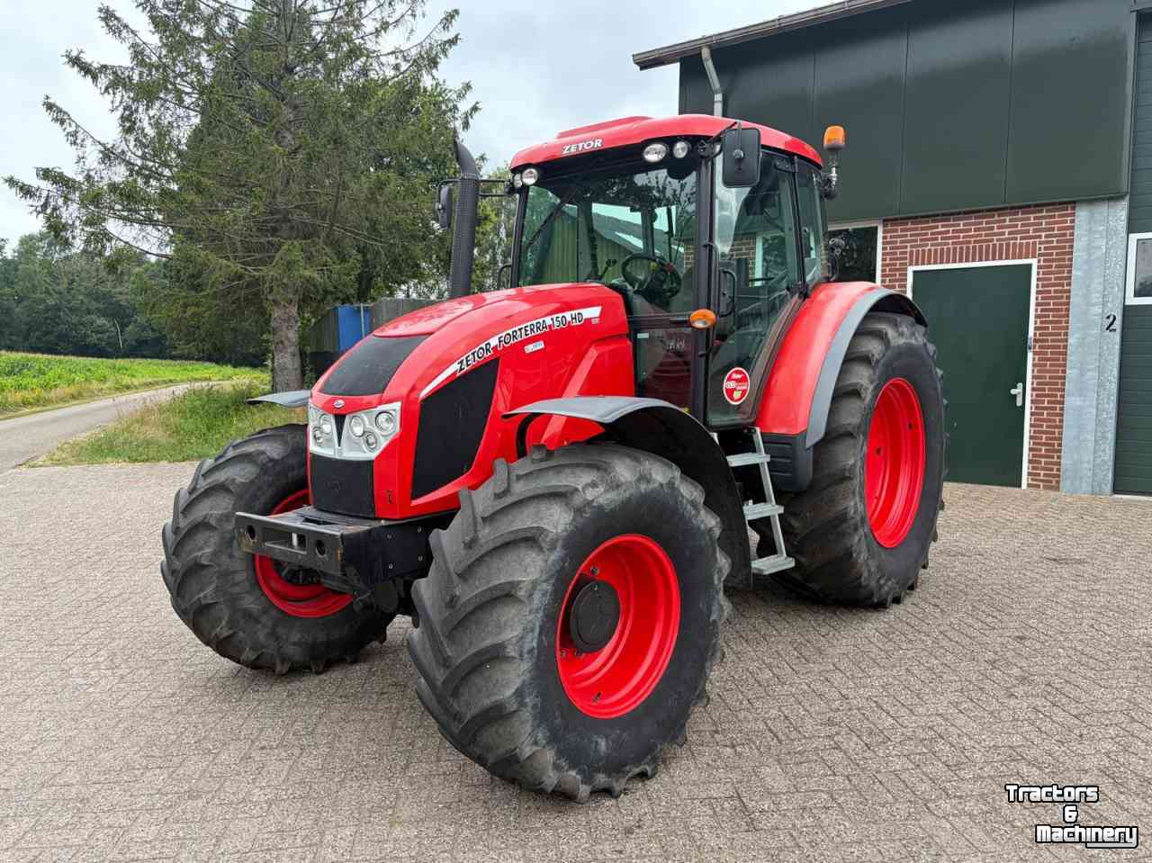 Tracteur Zetor Forterra 150 HD