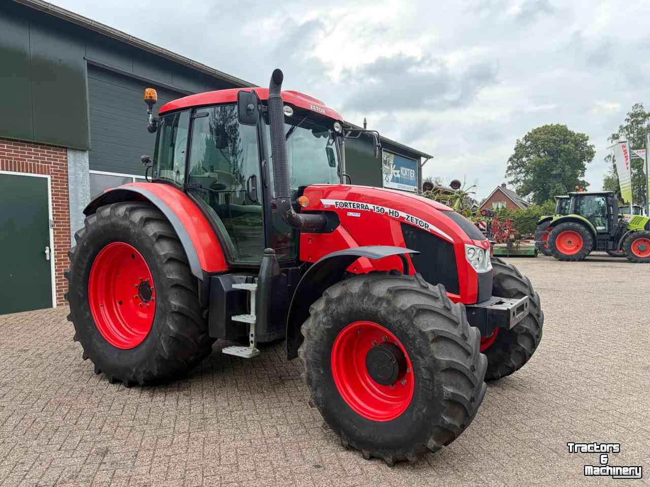 Tracteur Zetor Forterra 150 HD