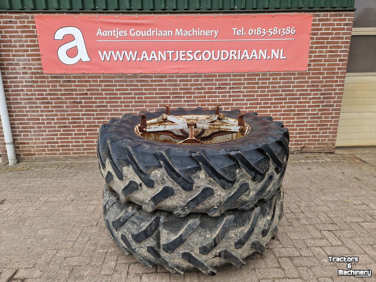 Roues, Pneus, Jantes, Barillets Jumelage  Set dubbelluchtbanden