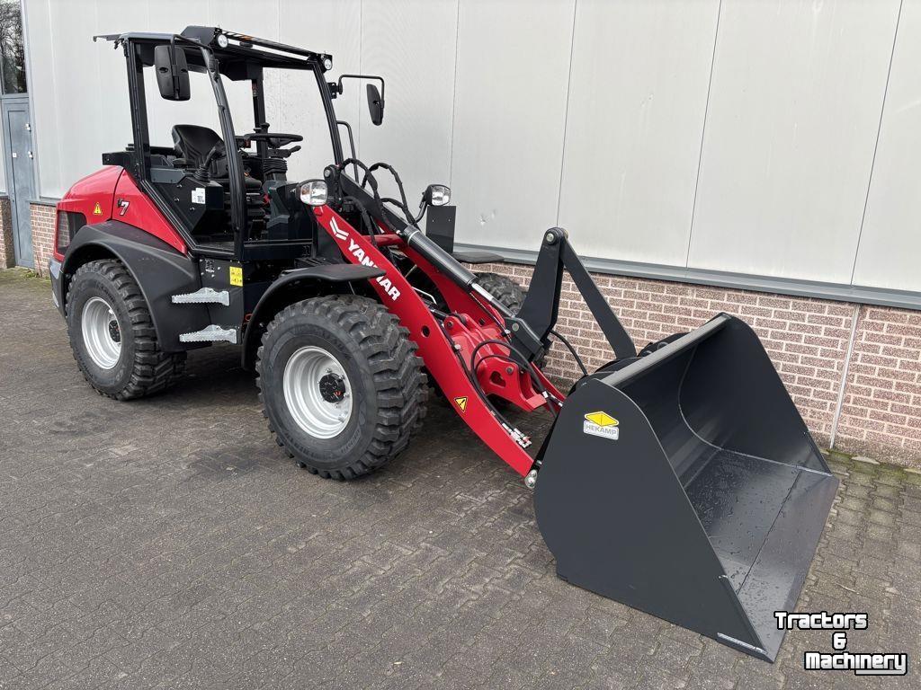 Chargeuse sur pneus Yanmar V7 Canopy