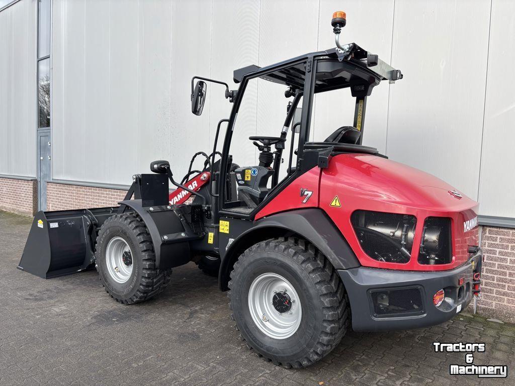 Chargeuse sur pneus Yanmar V7 Canopy