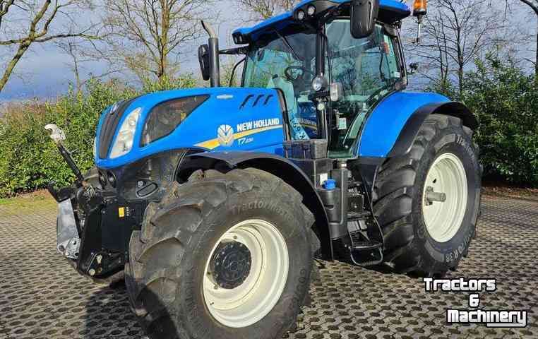 Tracteurs New Holland T7.230 AC Tractor