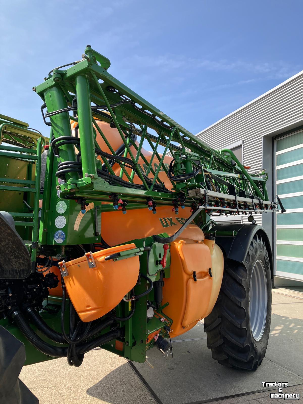 Pulvérisateur Amazone UX 5200-40-3