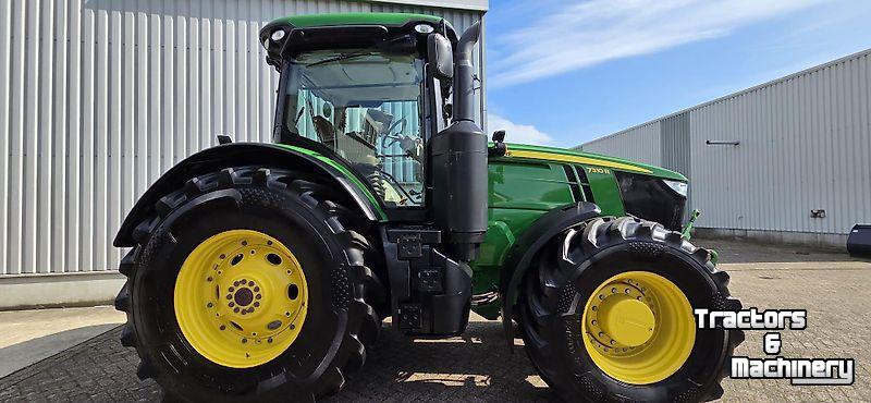 Tracteur John Deere 7310R