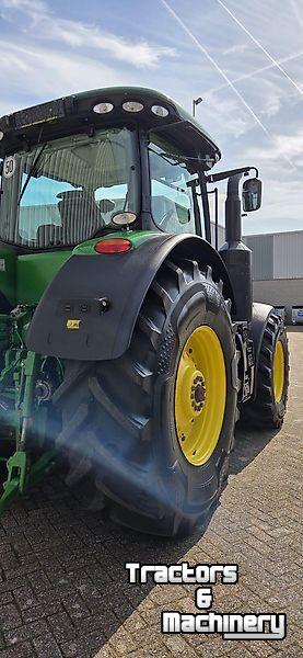 Tracteur John Deere 7310R