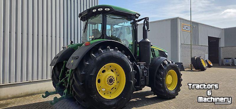 Tracteur John Deere 7310R