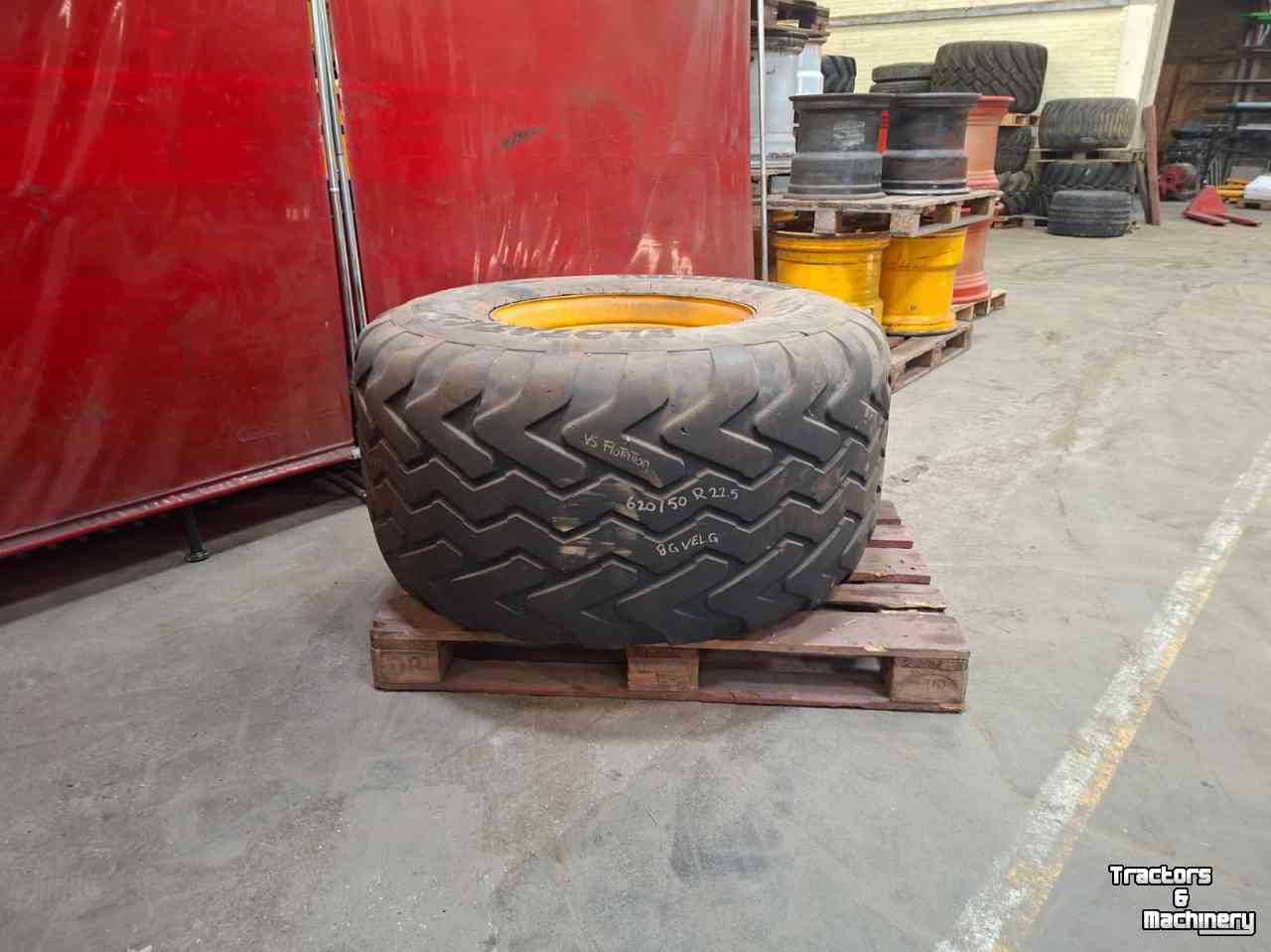 Roues, Pneus, Jantes, Barillets Jumelage Vredestein 620/50R22.5 FlotationPRO