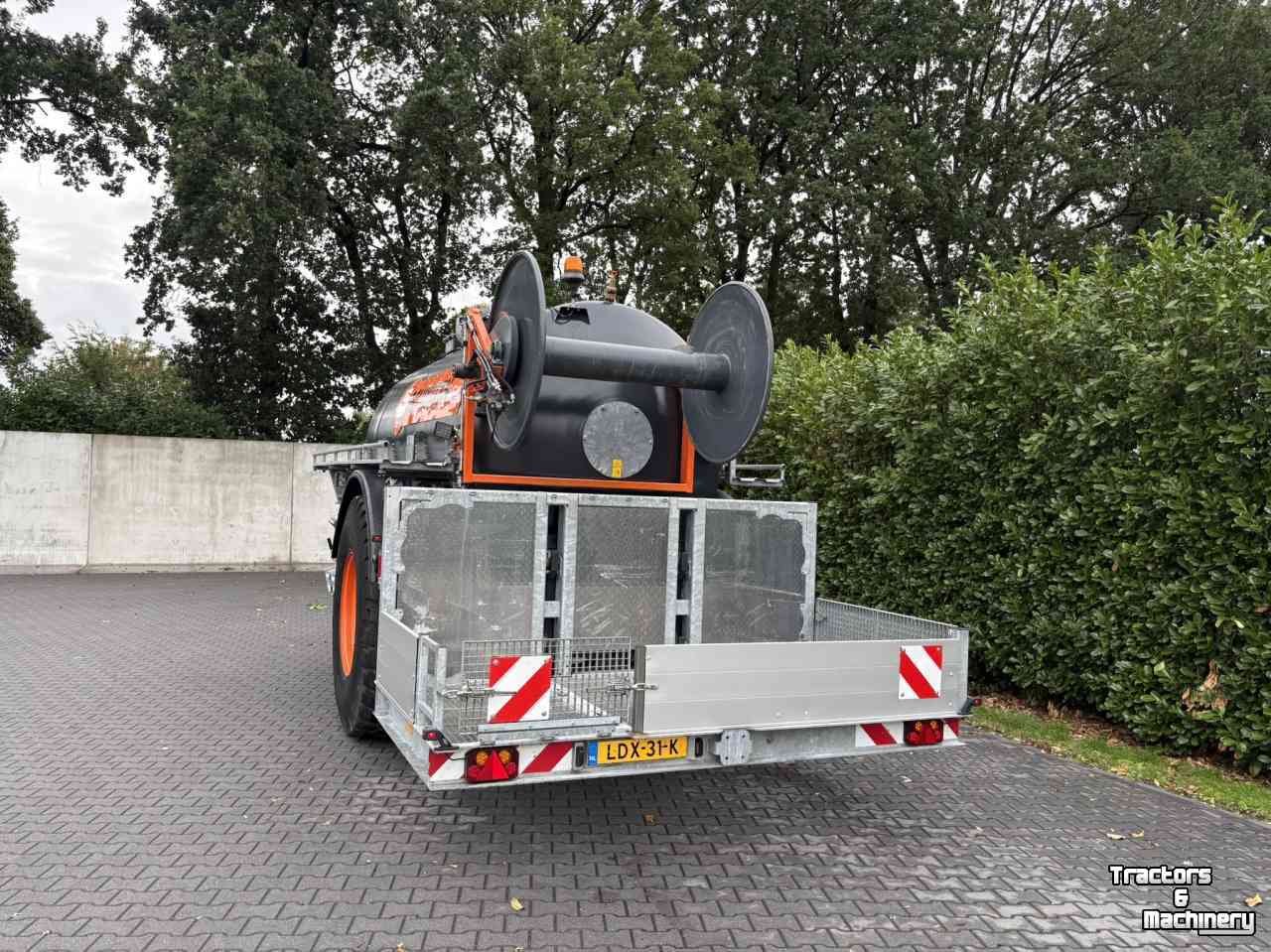 Distributeur à tuyau flexible trainé Schouten IDEAL PW120 pompwagen