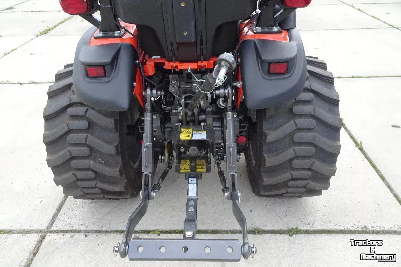Tracteur TAFE Compact trekker 6028H