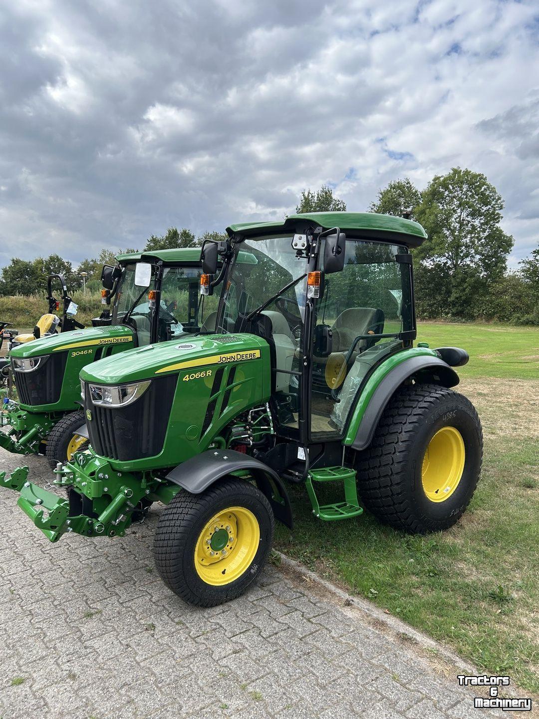 Tracteur pour vignes et vergers John Deere 4066R