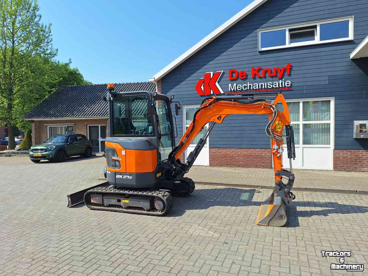 Mini pelleteuse Doosan DX27Z-7