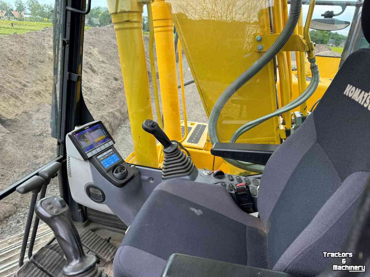Pelles sur chenilles Komatsu PC170 LC-11 rupskraan