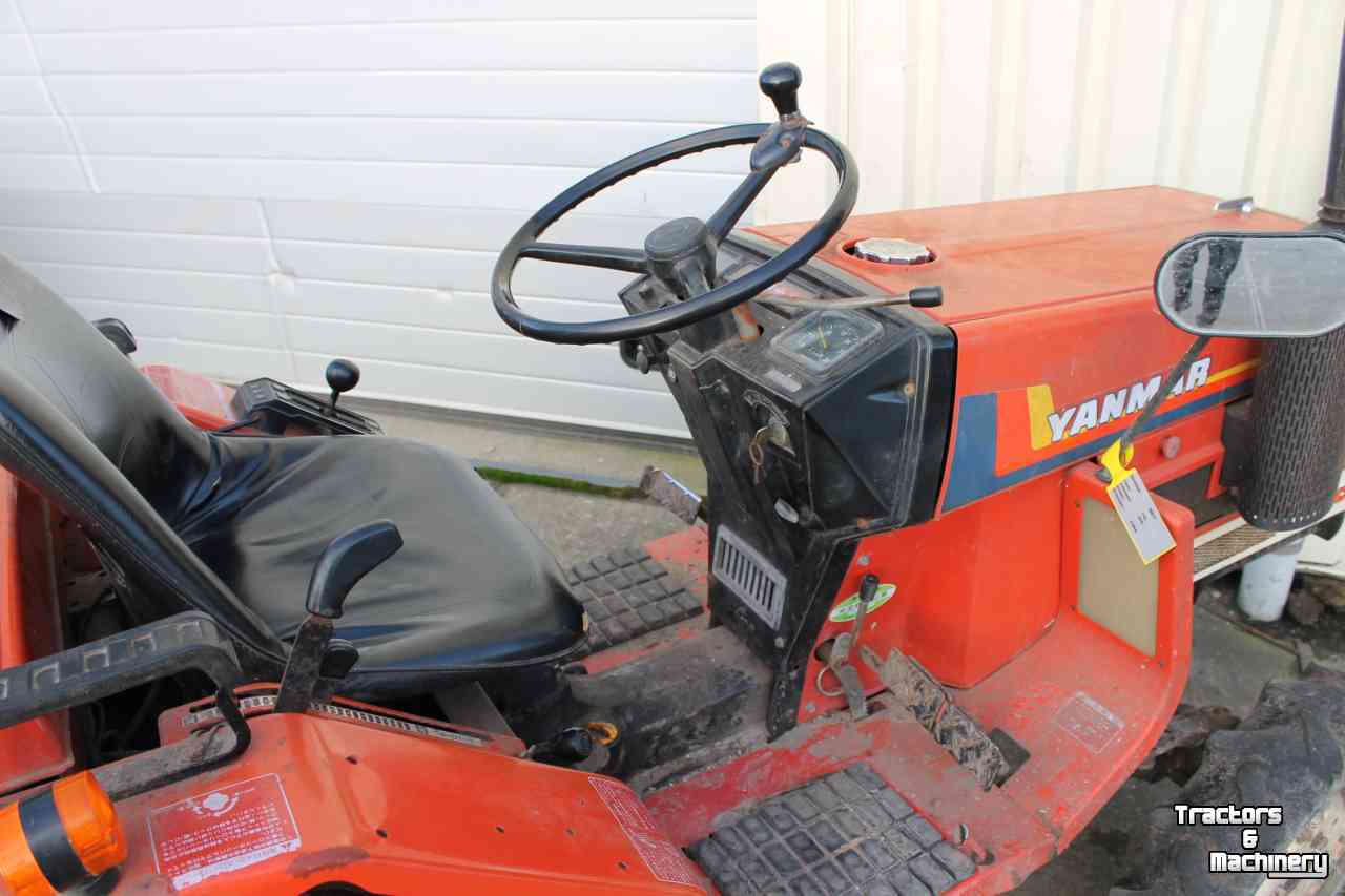 Tracteur pour horticulture Yanmar F16D minitrekker minitractor tuinbouwtrekker 4wd