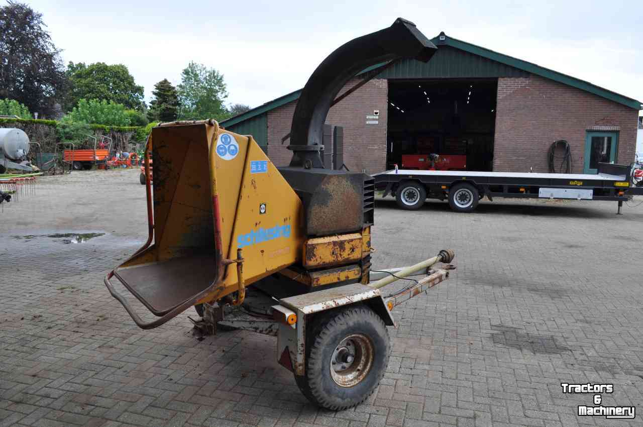 Déchiqueteuse de bois Schliesing 330 ZX