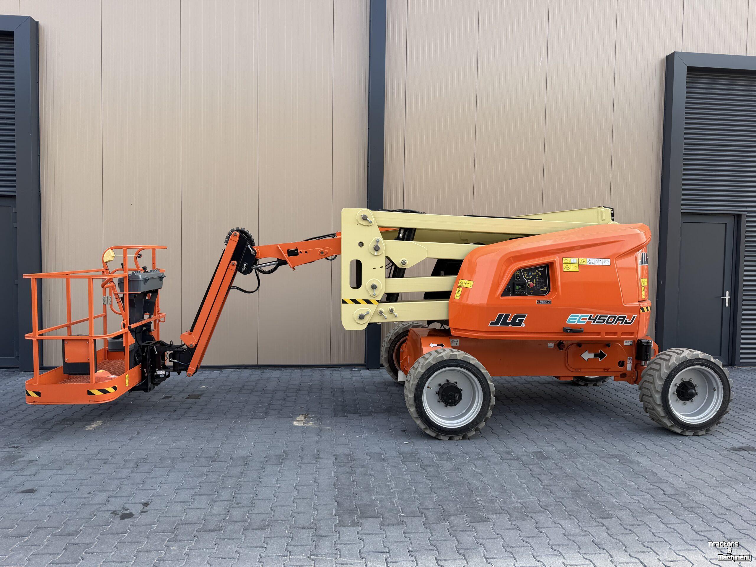 Elévateur à nacelle JLG EC450AJ