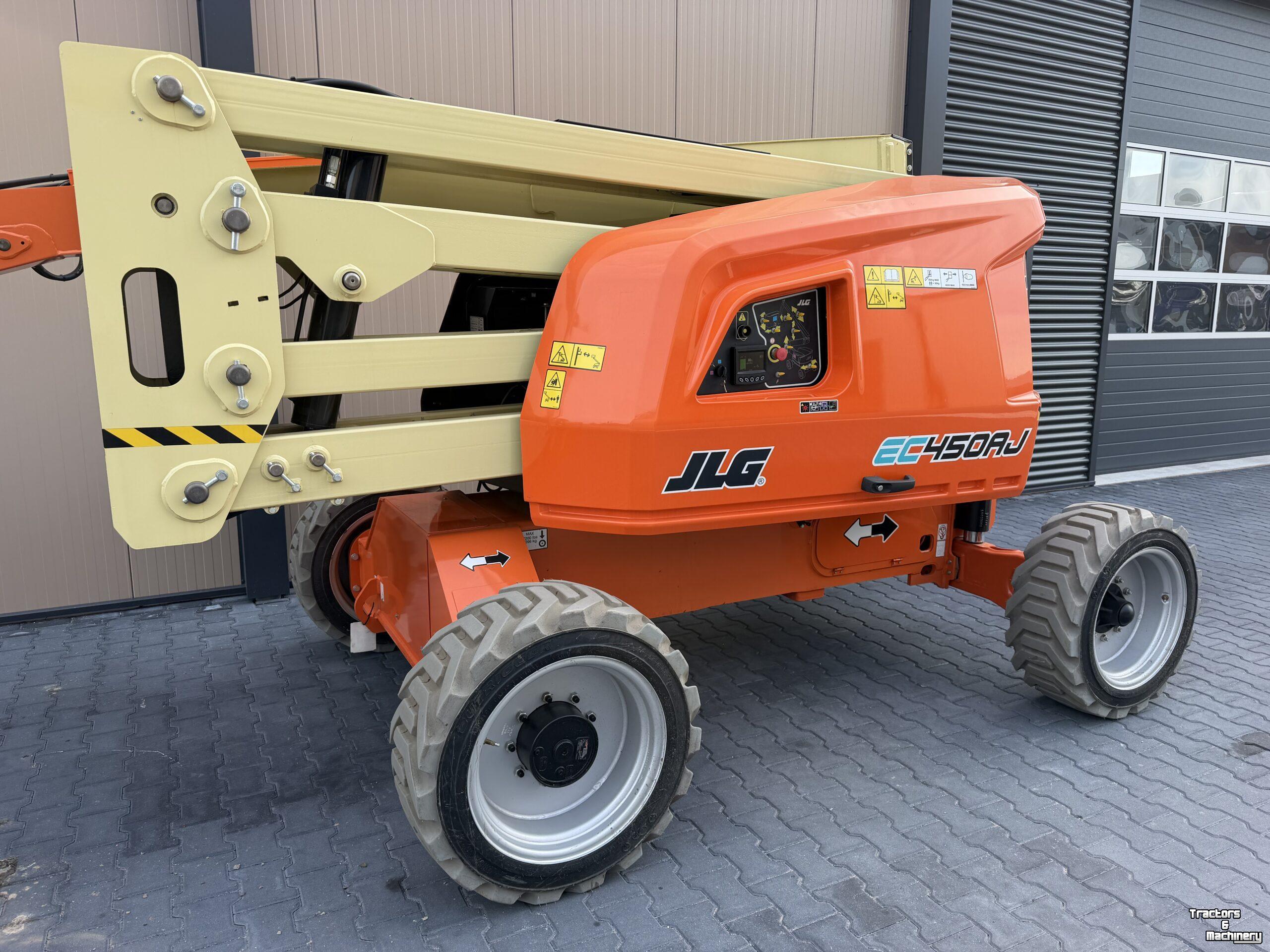 Elévateur à nacelle JLG EC450AJ