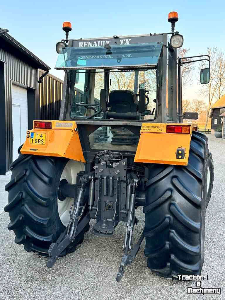 Tracteur Renault 145-14