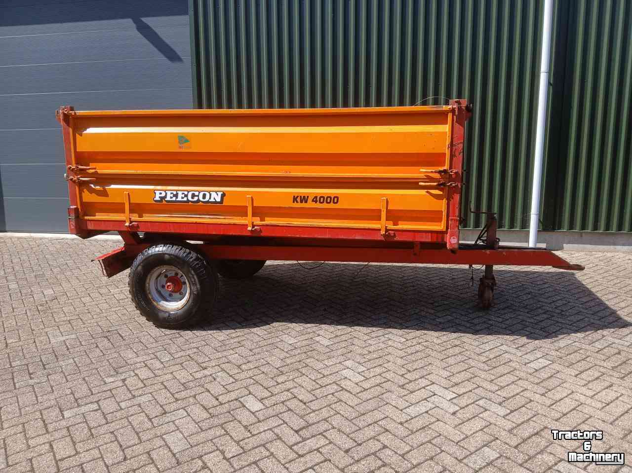 Benne agricole Peecon 4000