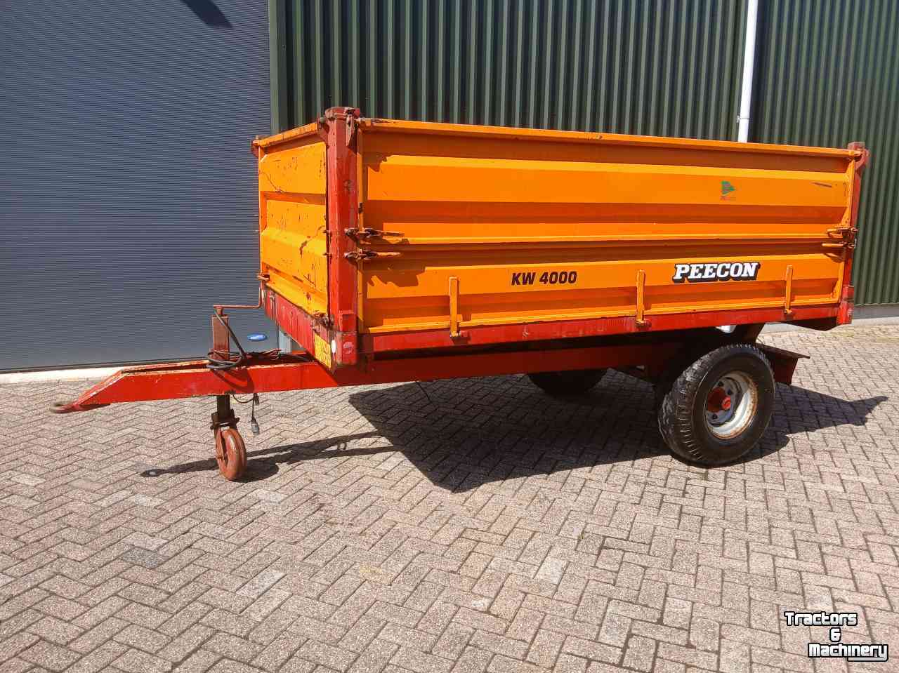 Benne agricole Peecon 4000