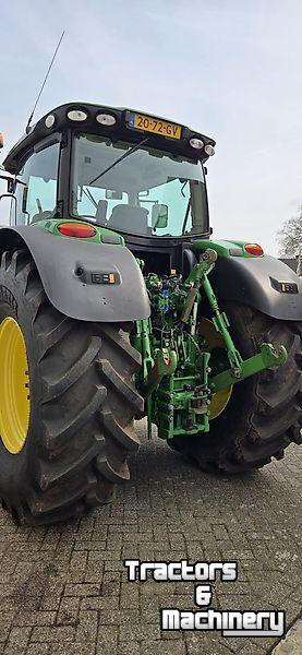 Tracteur John Deere 6210R