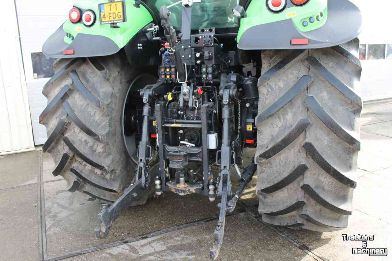 Tracteurs Deutz-Fahr Agrotron 6190TTV DEMO trekker Deutz tractor traploze bak (vario) full options.