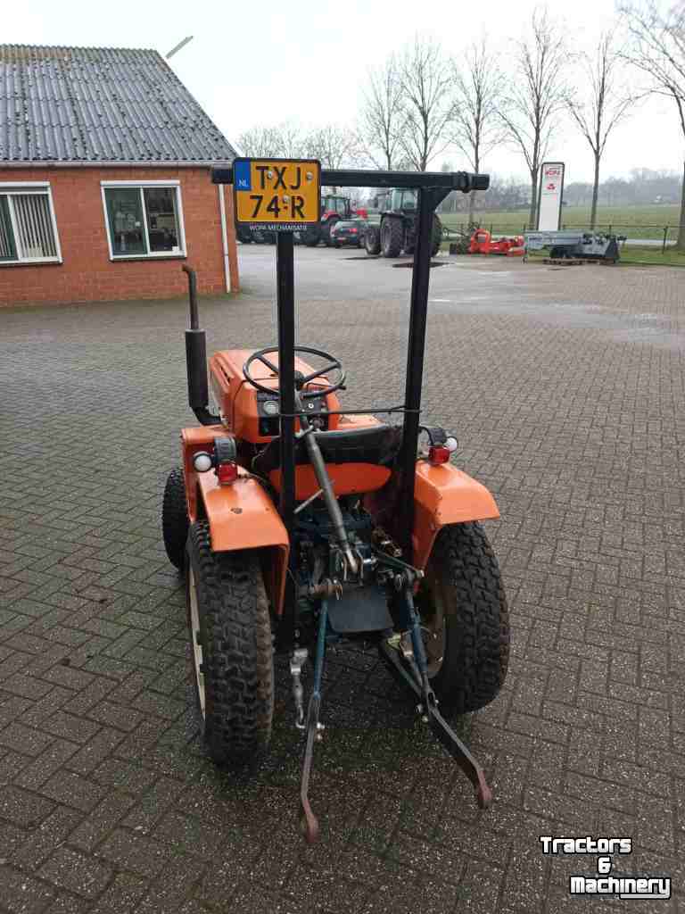Tracteur pour horticulture Kubota B1500  NL kenteken