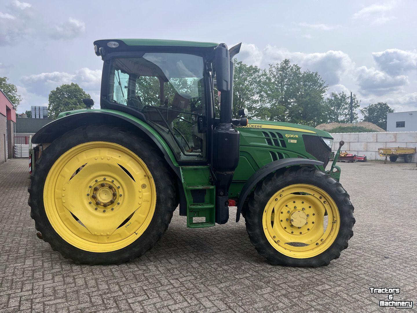 Tracteur John Deere 6130R