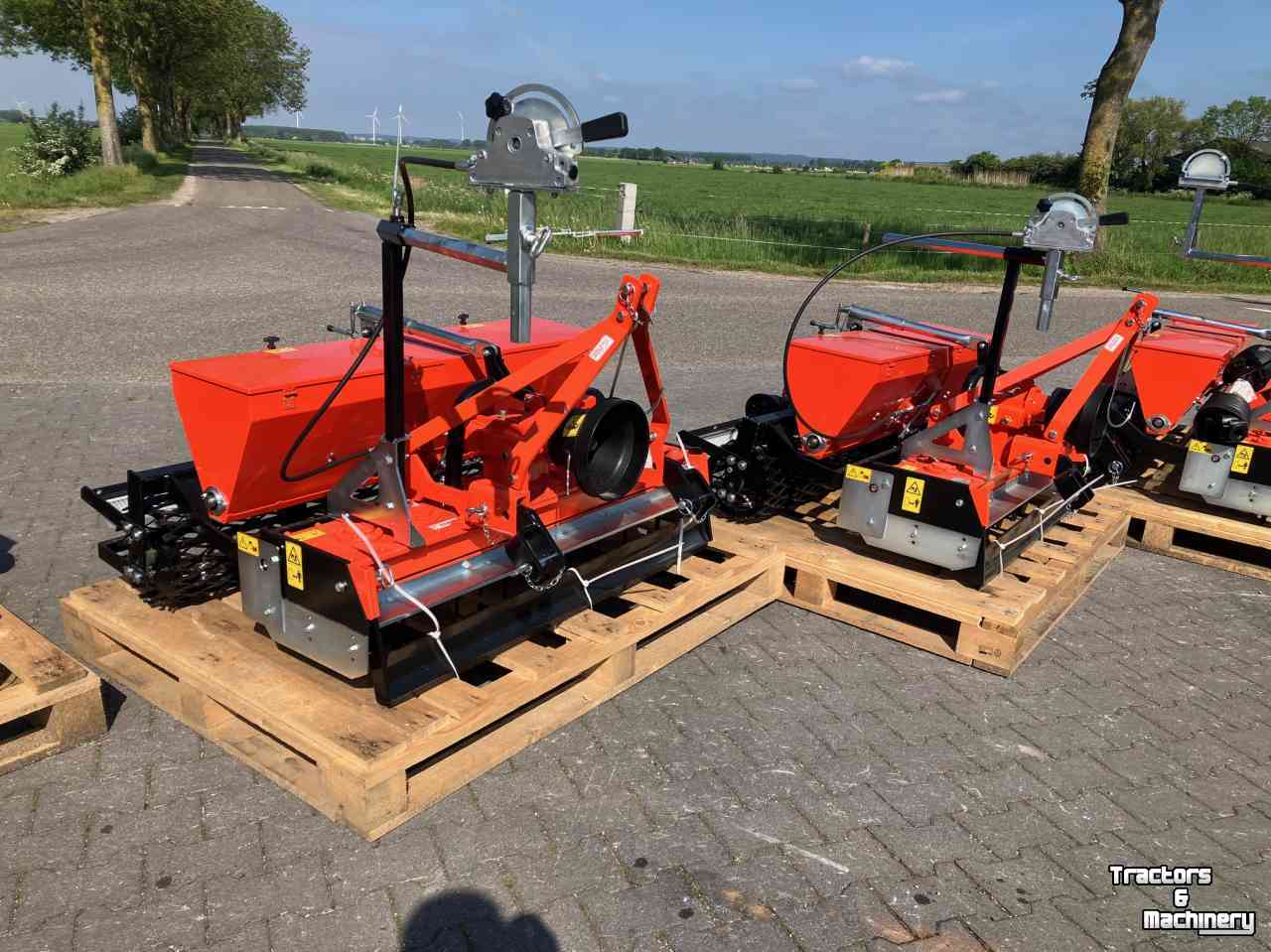 Semoir Combination Kubota MTZ120-135,150-170  zaaicombinatie  rotorkopeg zaaimachine  R2