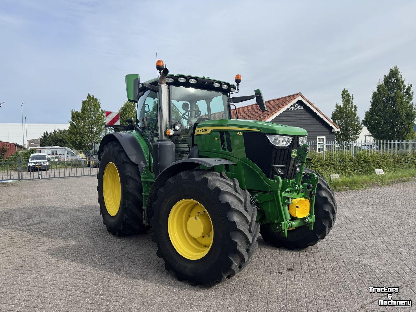 Tracteur John Deere 6R 195