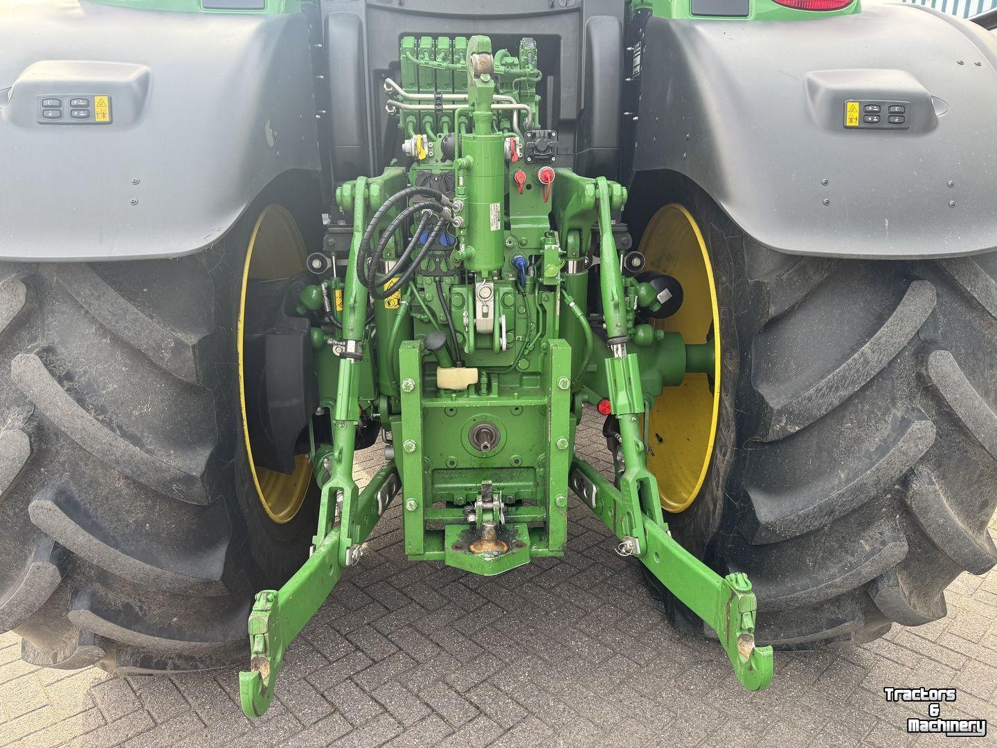 Tracteur John Deere 6R 195