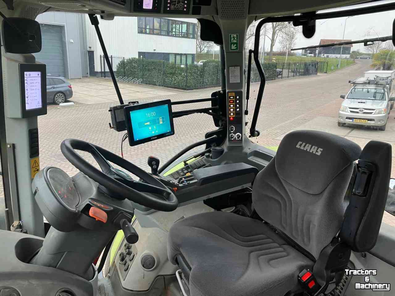 Tracteur Claas ARION 660 St4 CMATIC