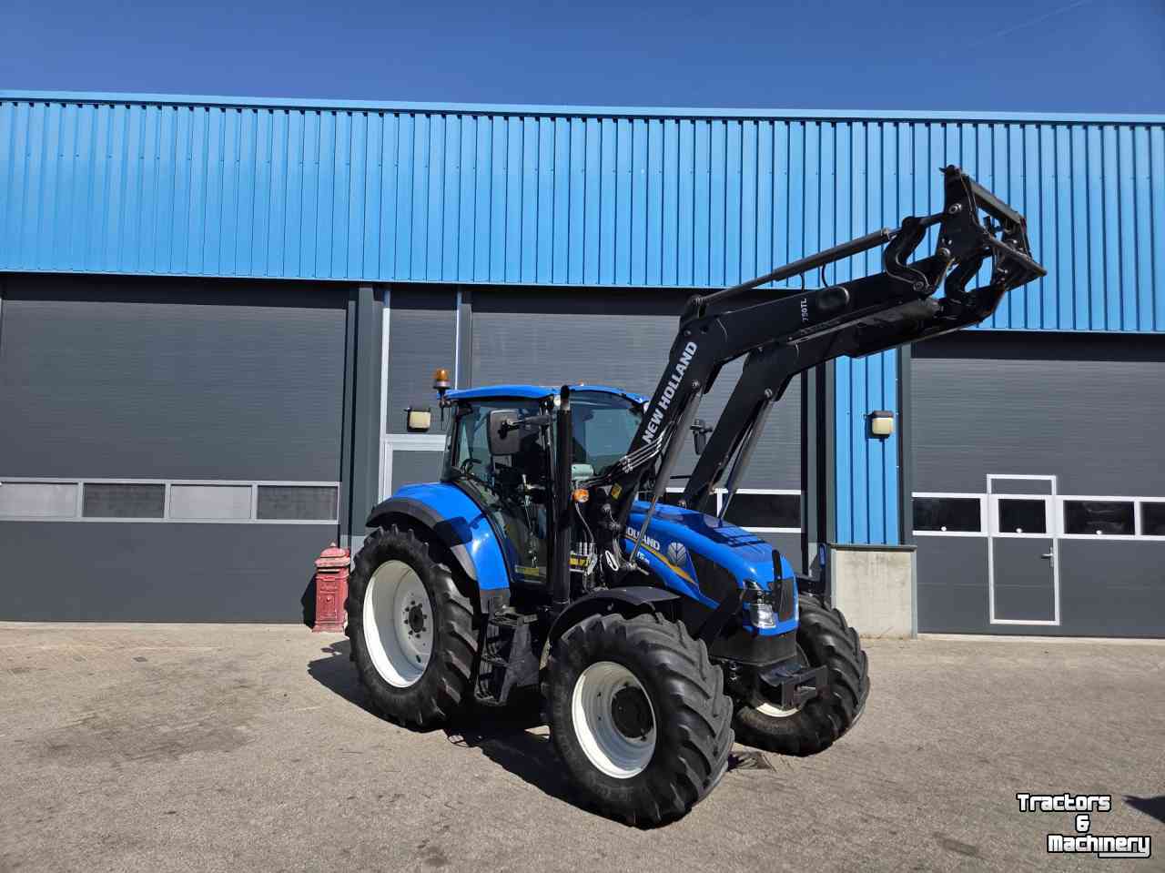 Tracteur New Holland T5.95 EC